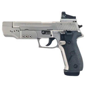 Pistolet Sig Sauer P226 - 9x19 mm, widok z lewej strony