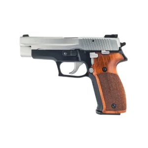 Pistolet Sig Sauer P226S - 9x19 mm, widok z lewej strony